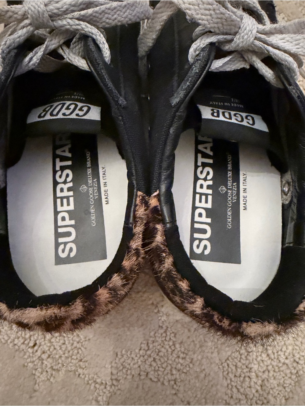 Golden Goose Superstar Black Sneakers with Red Glitter Star - Picture 3 of 9